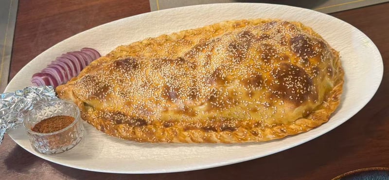 موزات لحم غنم مغطاة بالبقسماط